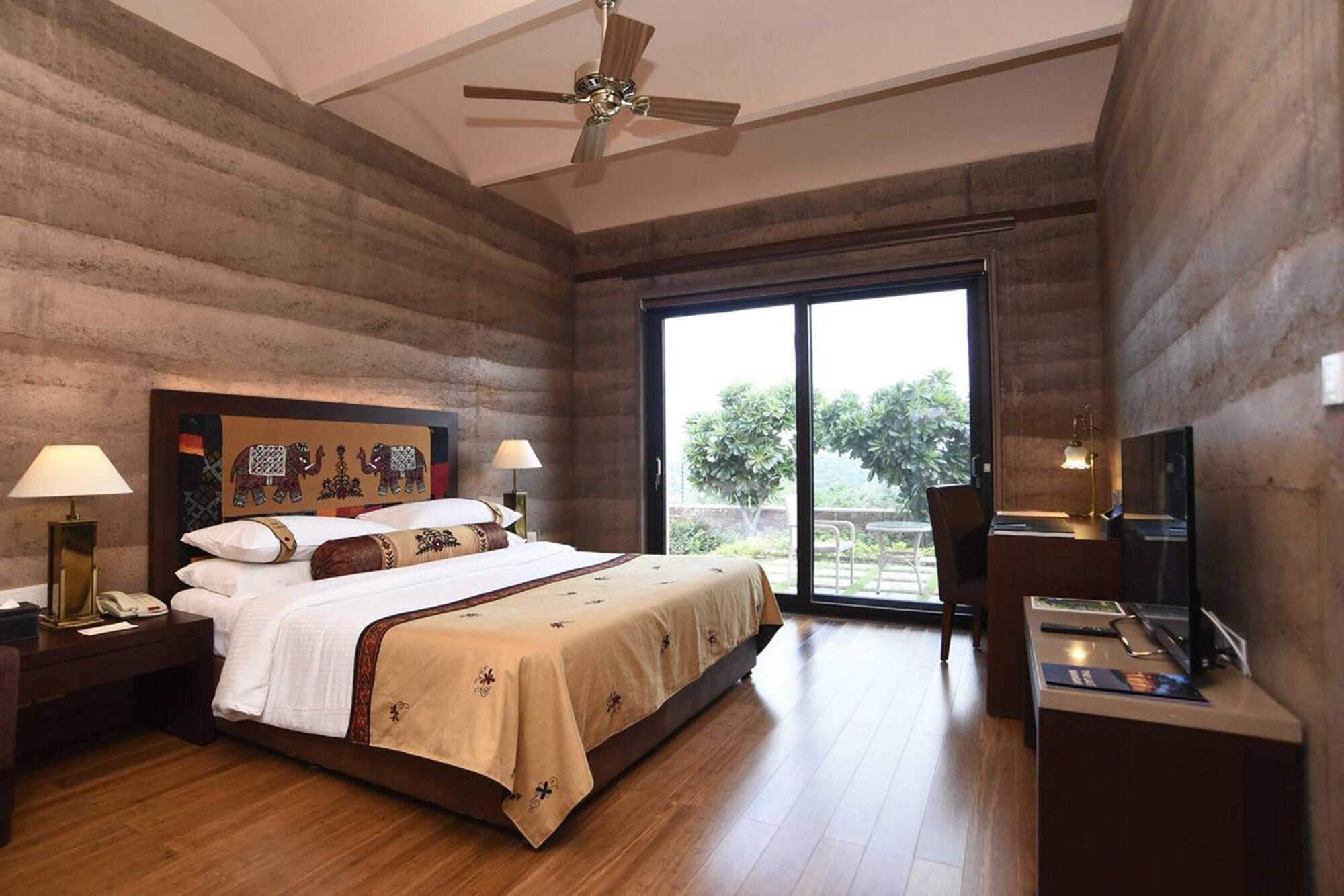 The Lalit Mangar Hotel Dhauj Eksteriør billede