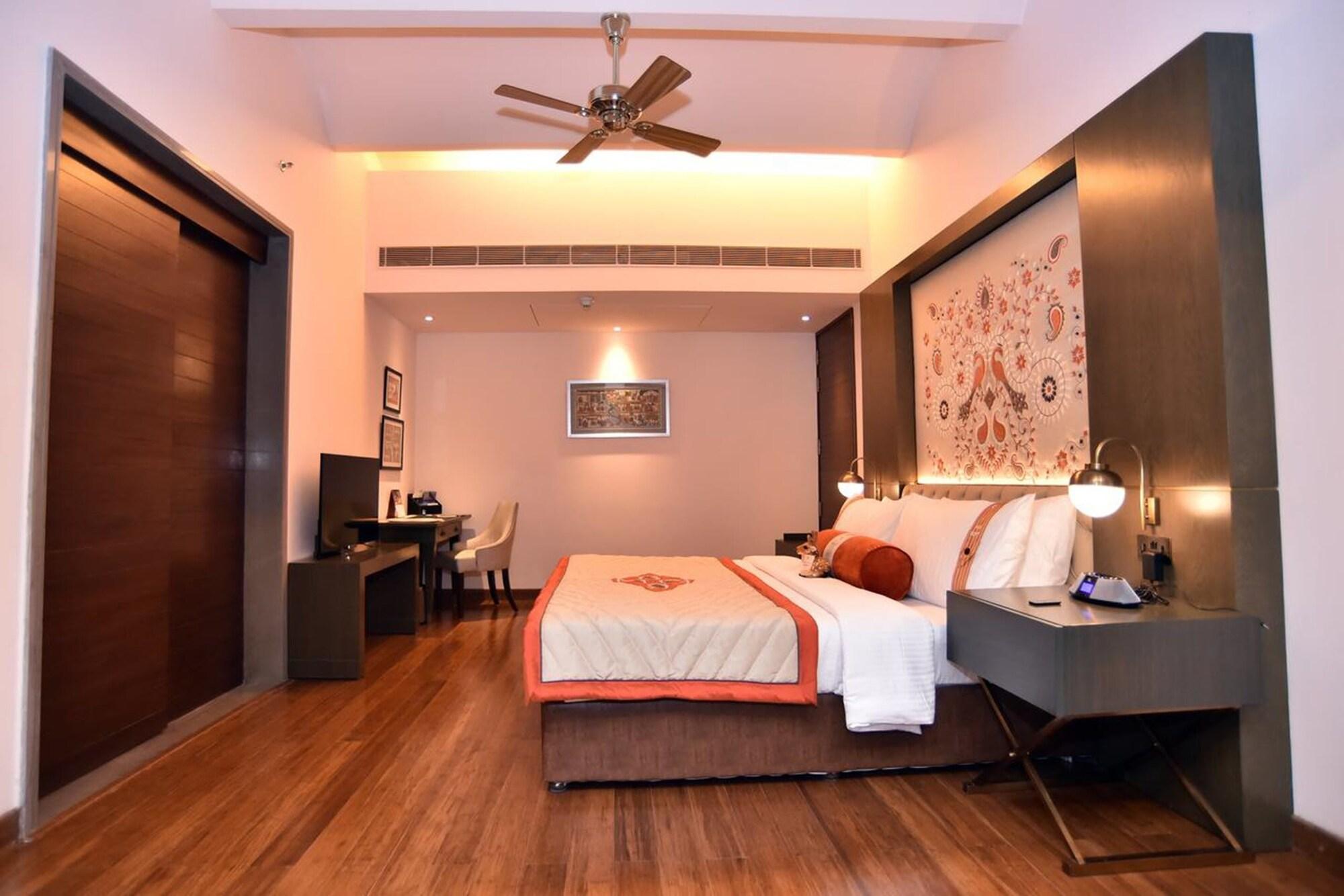 The Lalit Mangar Hotel Dhauj Eksteriør billede