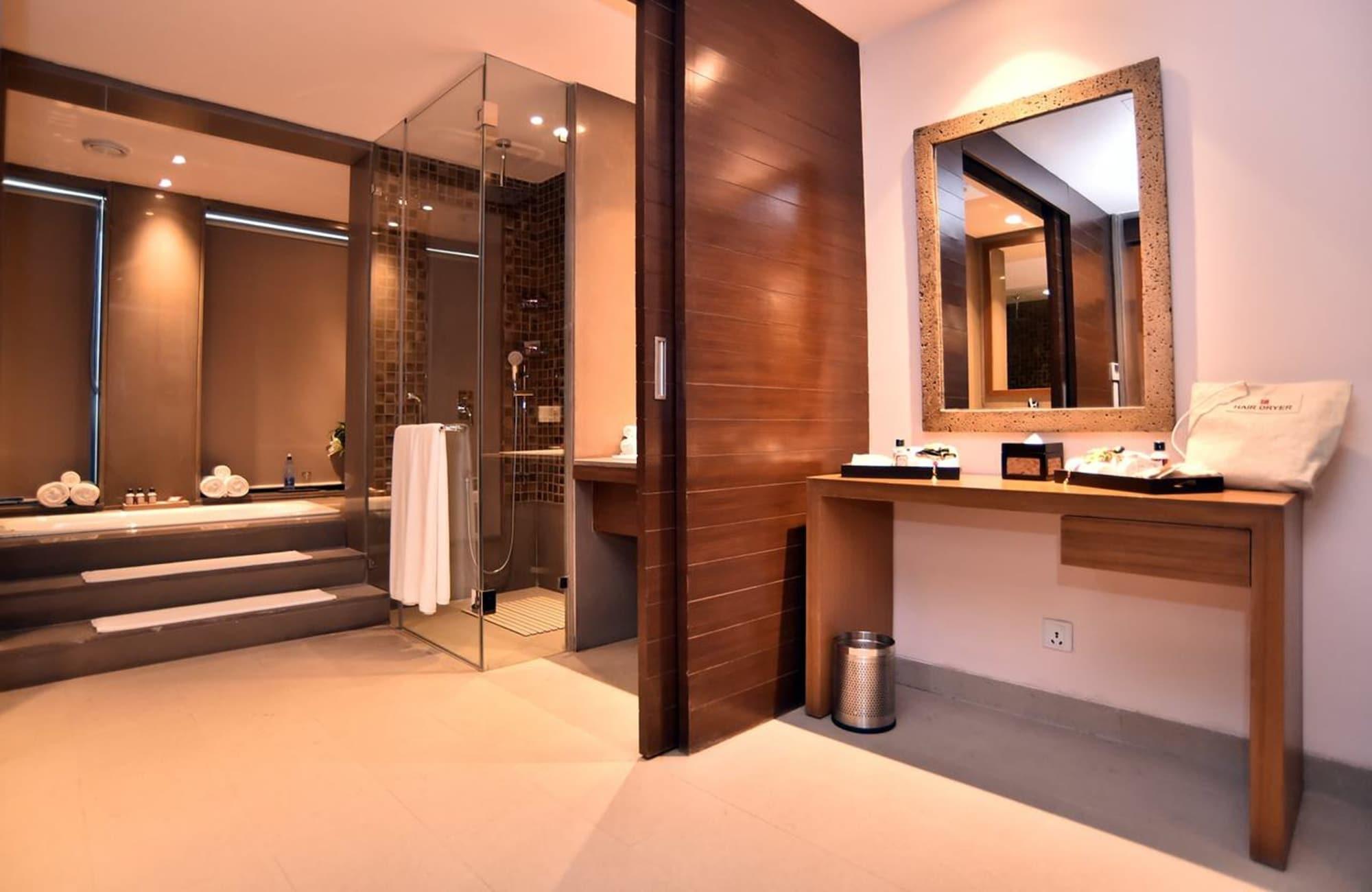 The Lalit Mangar Hotel Dhauj Eksteriør billede