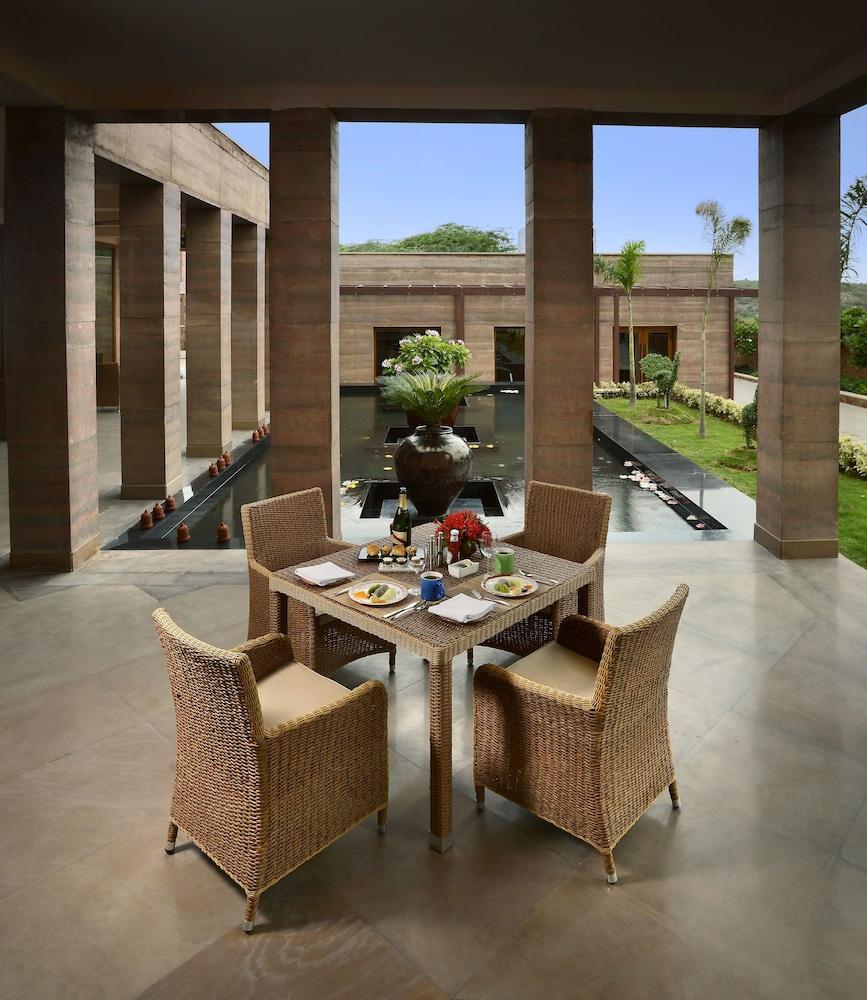 The Lalit Mangar Hotel Dhauj Eksteriør billede