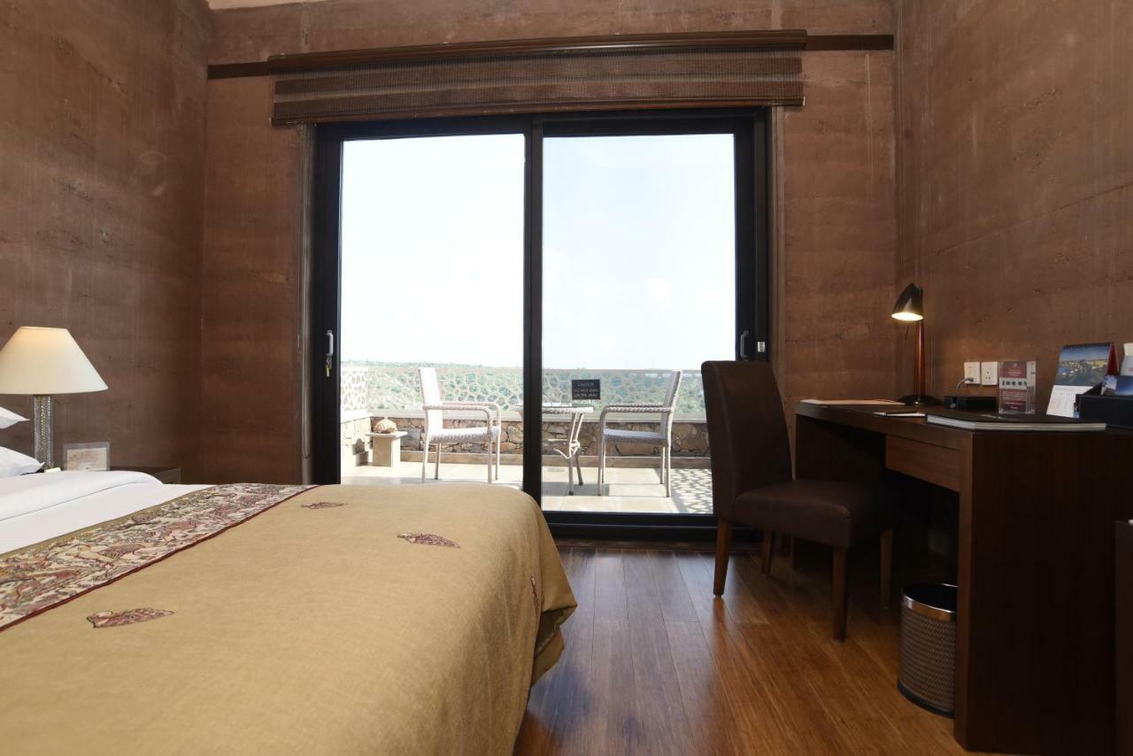The Lalit Mangar Hotel Dhauj Eksteriør billede