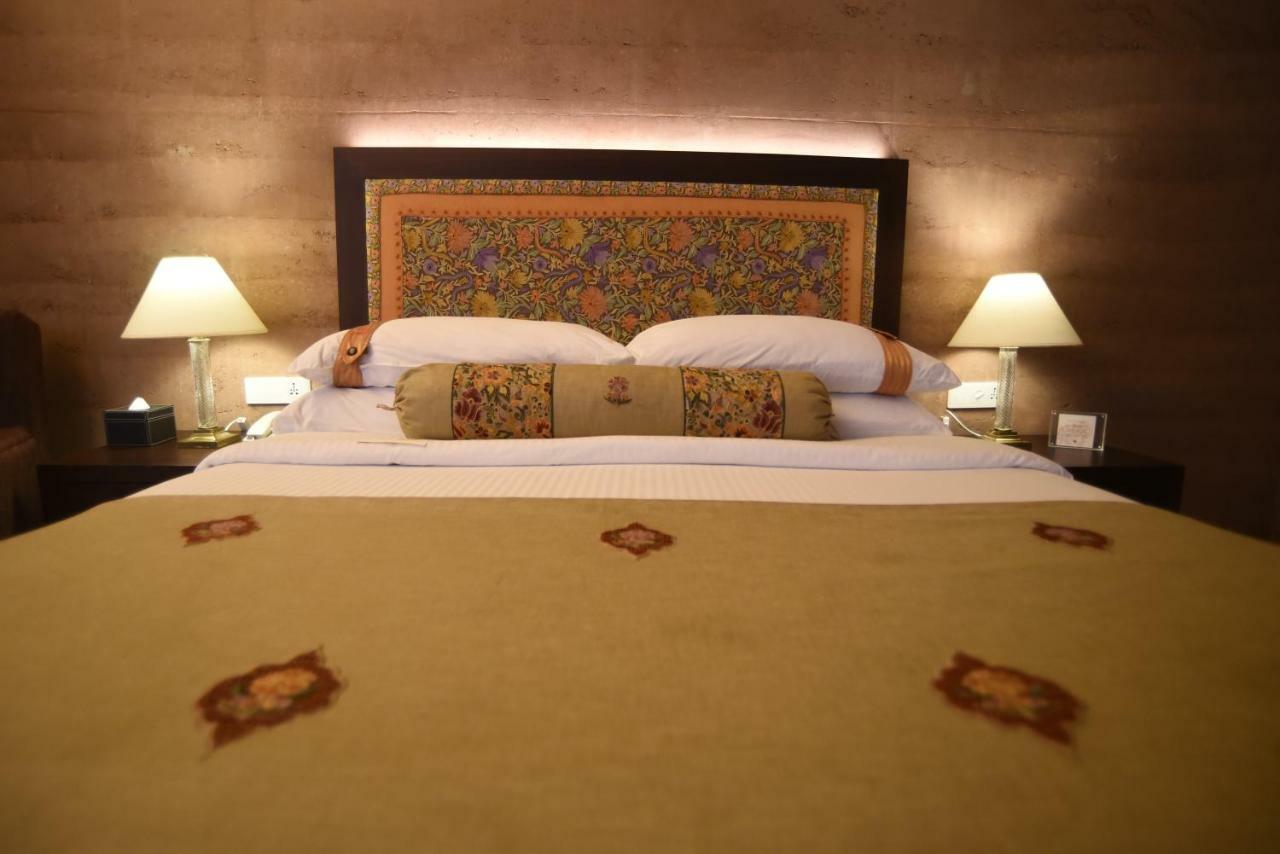 The Lalit Mangar Hotel Dhauj Eksteriør billede