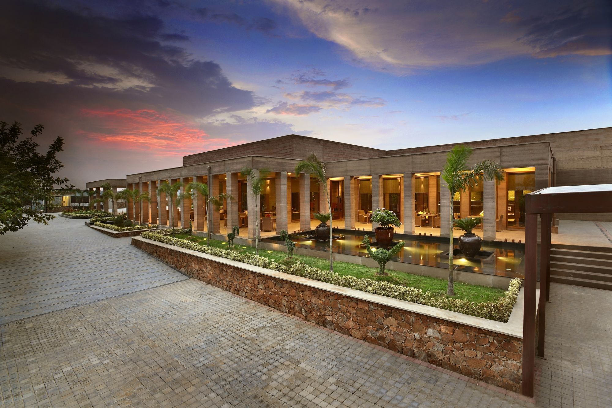 The Lalit Mangar Hotel Dhauj Eksteriør billede