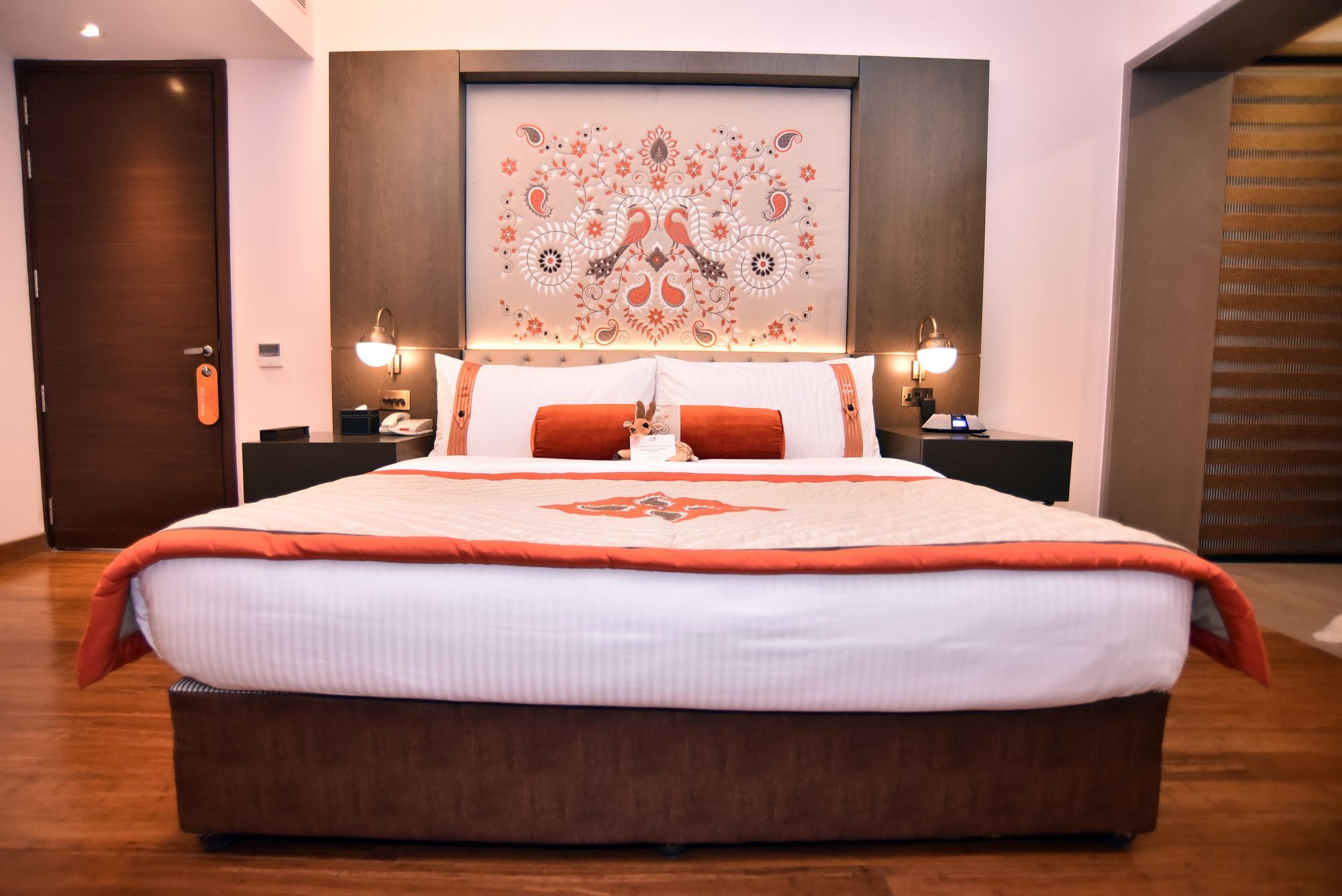 The Lalit Mangar Hotel Dhauj Eksteriør billede